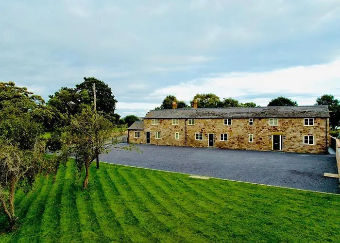 Connah\'S Quay Park Farm Barns